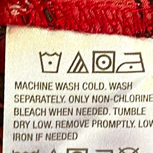 Susan Graver red plaid button up tunic with two on seam pockets size XL Petite - Picture 11 of 12